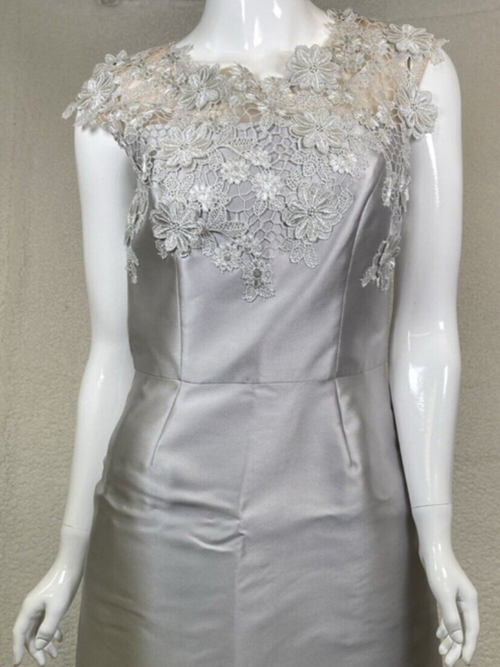 Nina Raynor Floral Lace Silver Evening Dress Gown Size 6
